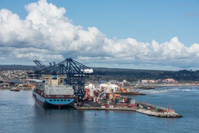 NewsFDCcl's tweet photo. #Maersk anuncia dos salidas para su servicio🍒🍒 #CherryExpress a 🇨🇳China desde el Puerto de San Antonio🇨🇱 https://t.co/qjWHThLuhD #CerezasdeChile #Cherriesfromchile #cerezas #exportaciones #exportadoras #China https://t.co/2HDv3VGMm0