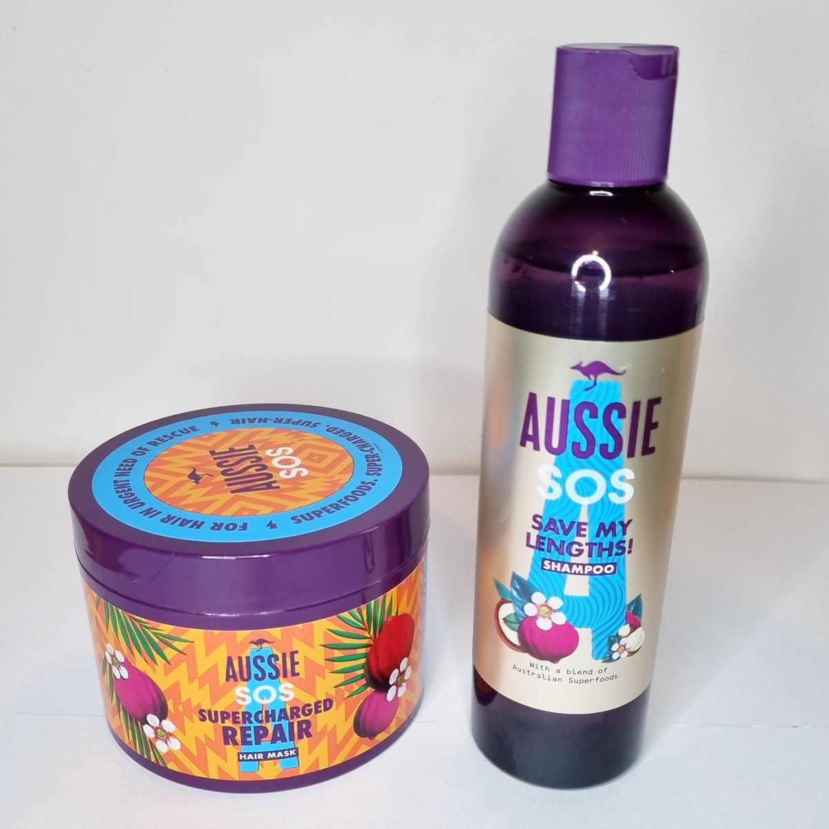 samples_beauty's tweet photo. Recieved these from #SavvyCircle to try out. Really liked how my hair felt more nourished and calmer after. Hope the results continue!

#ad #AussieATeam #aussiesos #haircare #freebies 

@aussiehair @supersavvymeofficial @tescofood https://t.co/h9qUp2KNKI