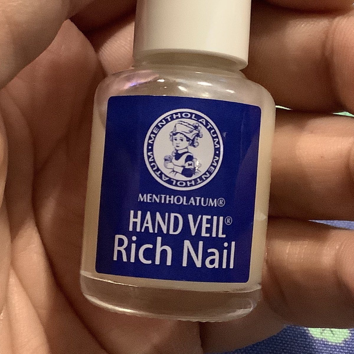 KTM819O4's tweet photo. #HANDVEIL #RichNail #爪補強コート #ツヤなしタイプ 
付けている感じはあります
完全なツヤなしではありませんが
ピカピカではないのでオッケー🙆‍♂️ https://t.co/HWDsNWVG7w