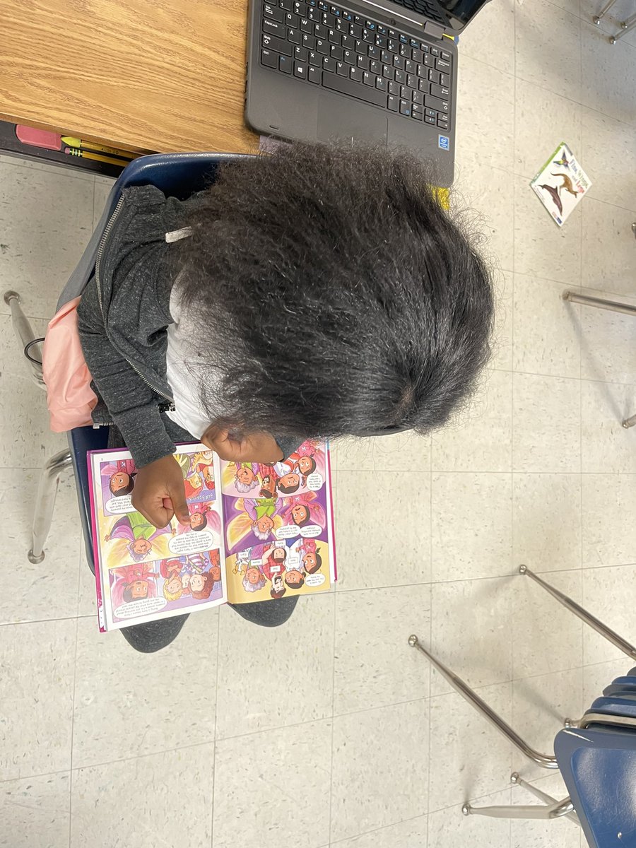amybytheton's tweet photo. I got to expand my reach today and work with our awesome 3rd Grade teacher, Ms. Dinkins! It was a pleasure to co-facilitate your reading block! You’re a ⭐️! This makes me miss my 3rd graders! 💜 @NPorter17 @aplatimore @EC_Tyson #EveryStudentReads #SmallGroupInstruction https://t.co/k0X0MiUzWa