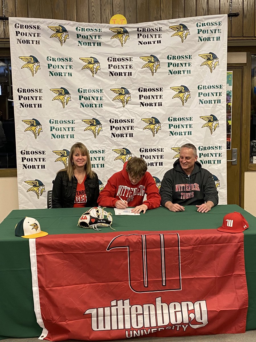 JamesMacauley10's tweet photo. Official!!🔴⚪️@CoachMcGee11 @CoachHimmy @GPN_Baseball https://t.co/C3YkcouJii