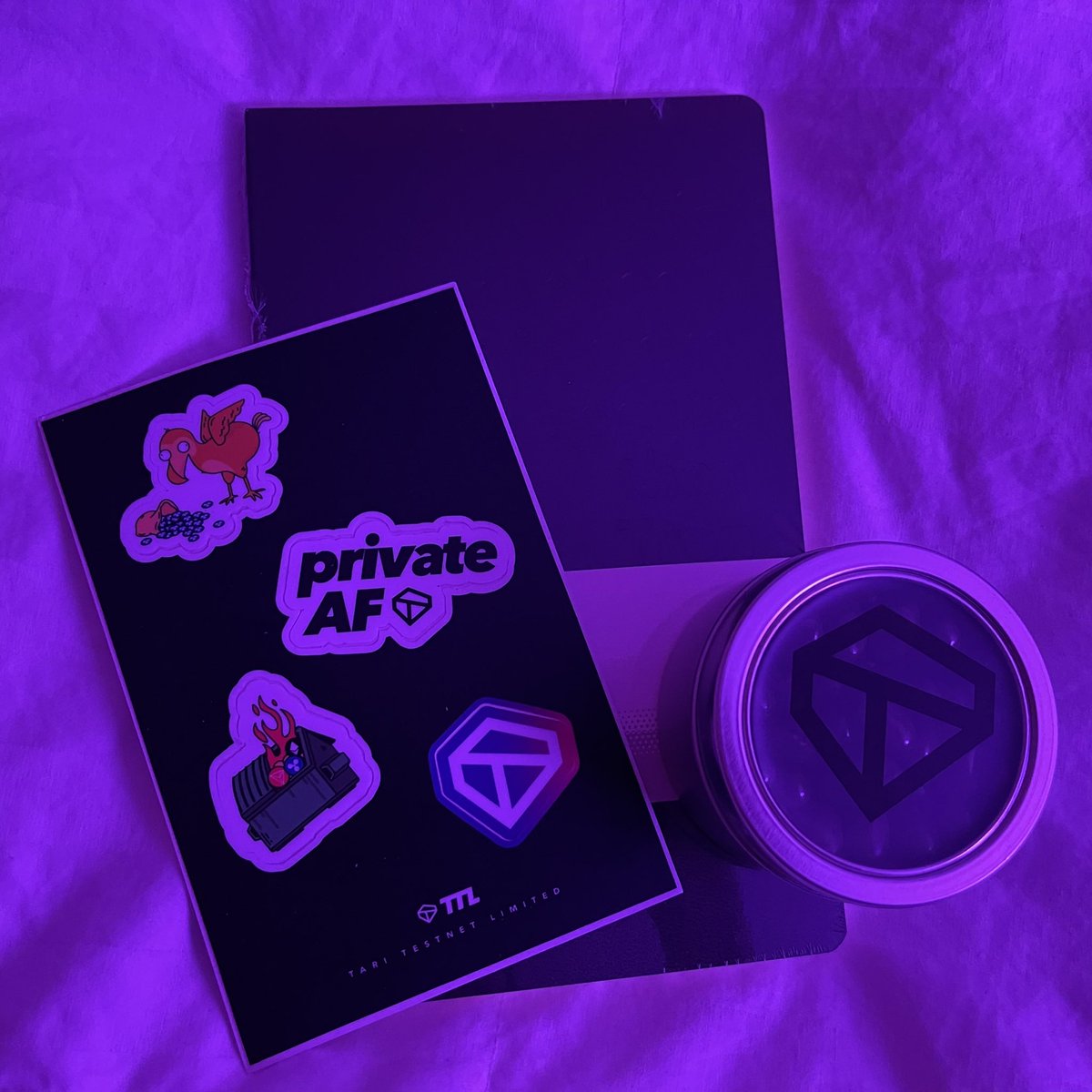 LitForNothing's tweet photo. Package arrived! π₯π¦
@tari merch π€ secured
Redeemed through the Tari Aurora app:
https://t.co/IHE8OF8i4Jβ¦
#PrivateAF #Tari https://t.co/6CUKnDyT53