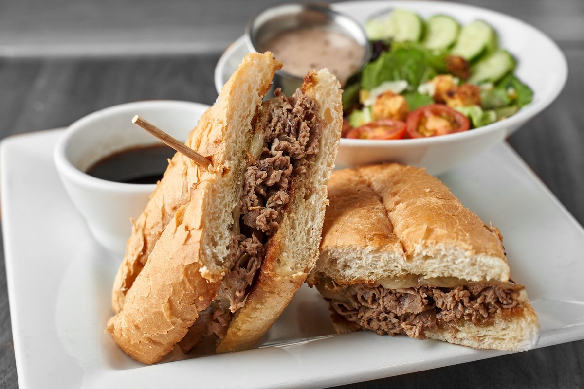 We think it's prime time to try the Western Prime Dip Sandwich if you haven't done so yet.  Stop by for any of this week's games and enjoy this slow roasted prime sandwich.

#Famous48 #ArizonaRestaurant #PrimeDip #WesternSandwich