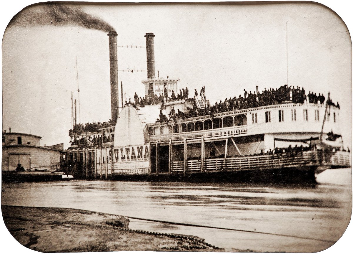 CemeteryRowPod's tweet photo. 🚨 New Episode Alert: #Shipwrecks 🚨
Shipwrecks ahoy! On this week’s Cemetery Row, Sheena covers the Sultana explosion, Hannah discusses the Eastland disaster and Lori covers the USS Indianapolis.
#podcast #cemeteryrow #history https://t.co/jFUeDl25Gh