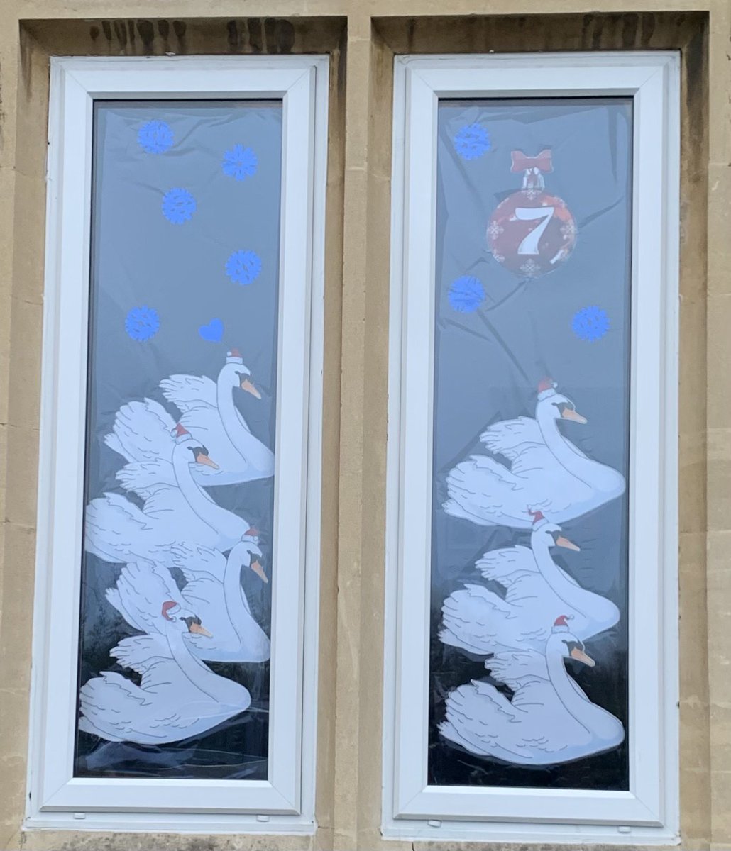 EpsomC_Wilson's tweet photo. Gorgeous reveal of #advent #7swans by @EpsomC_Wilson today! So creative and a beautiful set of windows for the ⁦@EpsomCollegeUK⁩ #livingadventcalendar2021 #Iloveboarding Well done girls! https://t.co/Dbo8uNdTIR