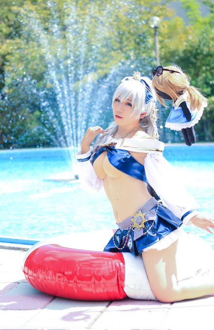 Twitterのコスプレ画像18