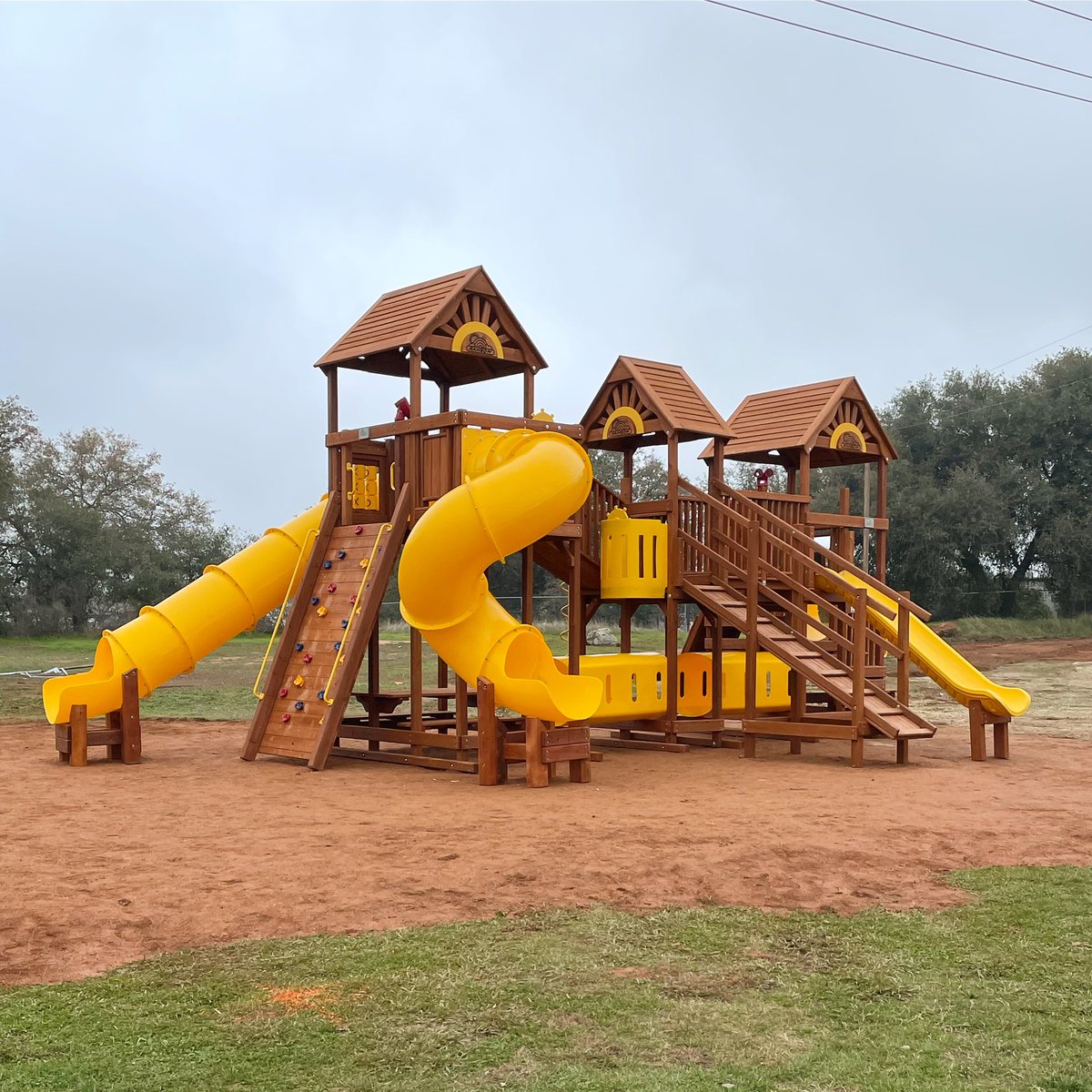 regencybaptist's tweet photo. We praise God and thank you all for seeing this project become a reality. Our new playground for our children is completed with the barrier and fill to be added very soon. This project was one of our big goals for 2021 and we are thrilled to see it nearly completed! https://t.co/73Vban0tNY