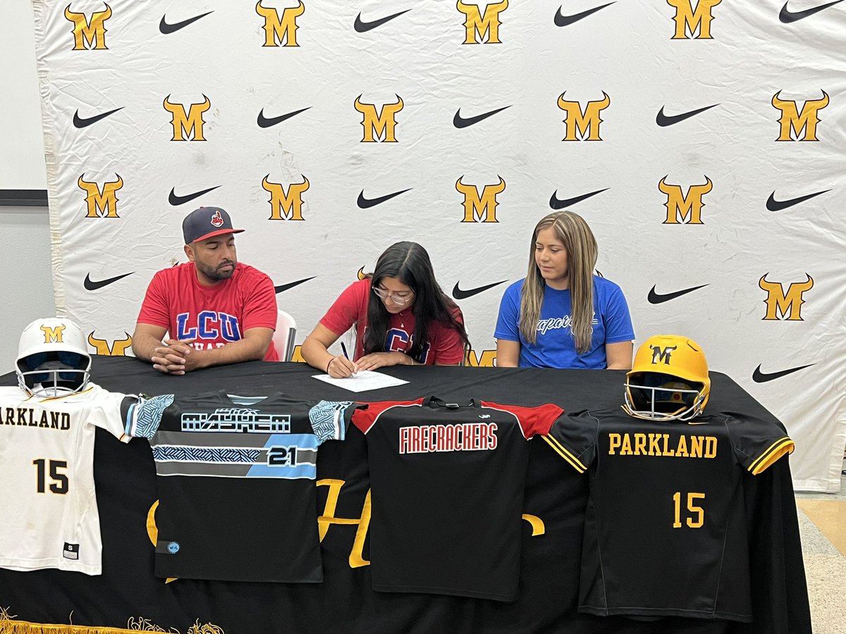 HUGE CONGRATULATIONS to our very own Amanda for signing with LCU to further her athletic and academic career playing softball. Proud of you kiddo it’s very well deserved! 🏐🥎🥳 #matadormentality <a href="/frontz_eric/">COACH ERIC FRONTZ</a> <a href="/Raquel36762488/">Raquel Rivera</a> @Coach_Rocha2 <a href="/CoachWard_1/">Coach Ward, M.Ed</a> <a href="/JSalgado_PHS/">Javier Salgado</a>