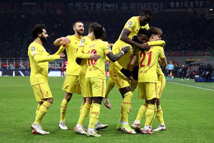 JamesMilner's tweet image. What a way to finish the group 👊🔴 #sixfromsix #loveitdiv #supermo #YNWA