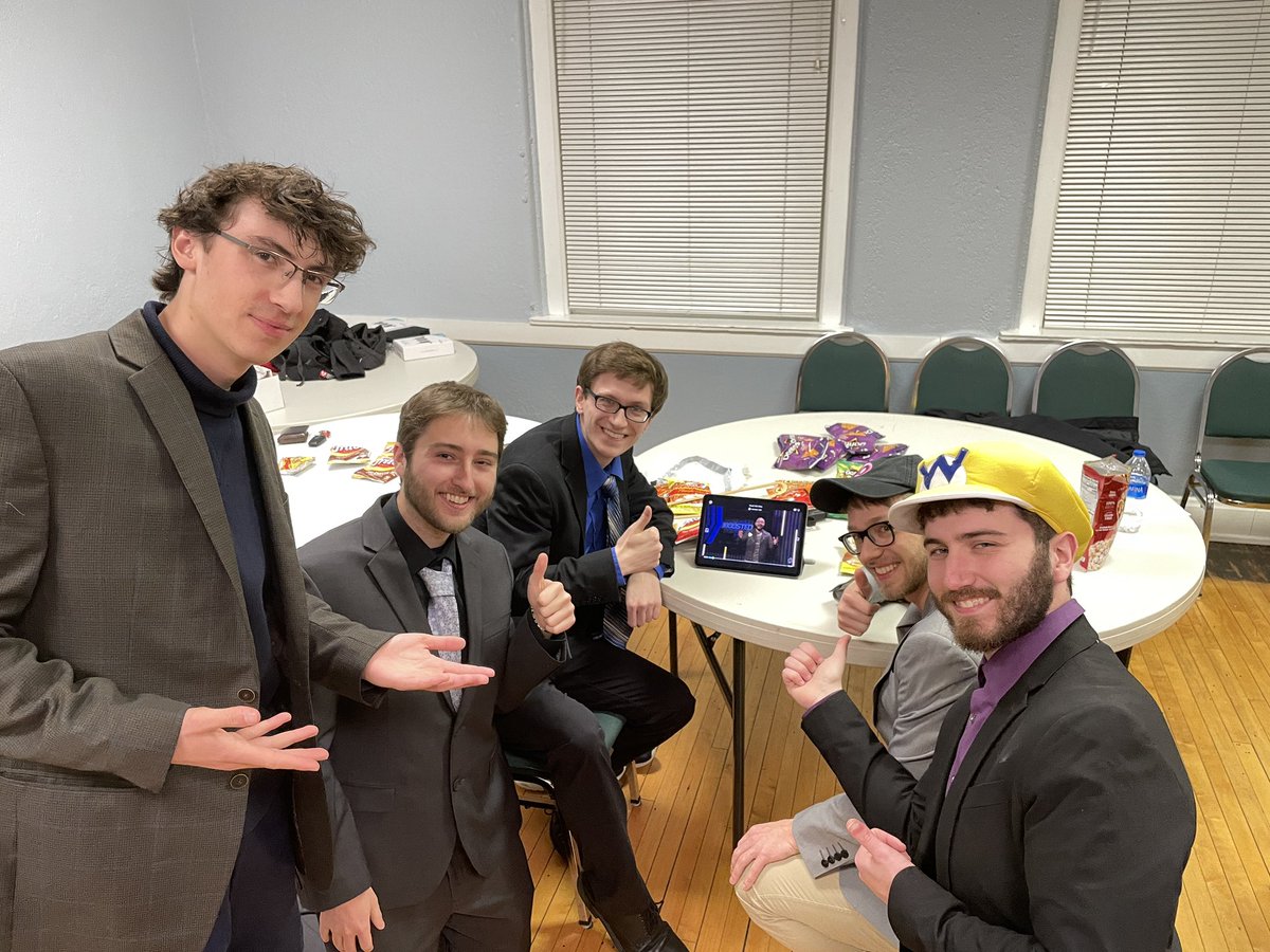 ScottTheWoz's tweet photo. Catching Scott The Woz on G4! https://t.co/GeriguZ49d