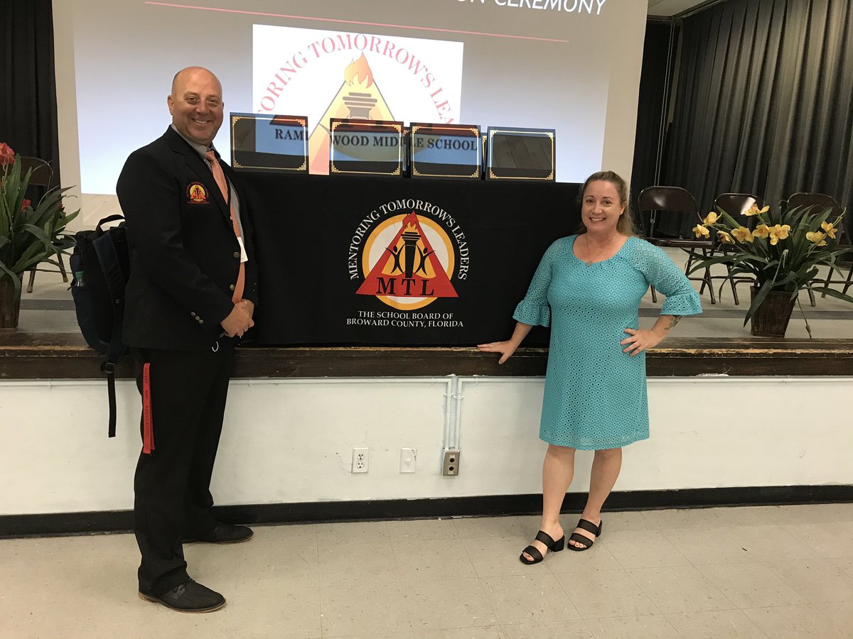 MTLBCPS1's tweet photo. Congratulations to our newly inducted student leaders of MTL Ramblewood Middle School. @ReverendRos @CoralSpringsFL https://t.co/3TOOZMlWXg