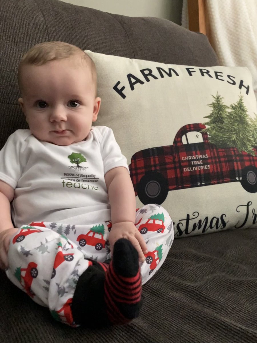 We had a jolly visit with <a href="/missrobinson141/">Mrs. Lajeunesse</a> class 🎄 We talked about temperament, crying, and how we comfort Baby Joseph and keep calm when we feel frustrated 🥰Thanks for the lullaby recording 🎄 <a href="/RootsofEmpathy/">Roots of Empathy</a> <a href="/RolfeCYC/">Elaine Mulcahy Rolfe</a> <a href="/HolyRosaryM/">Holy Rosary, Milton</a>