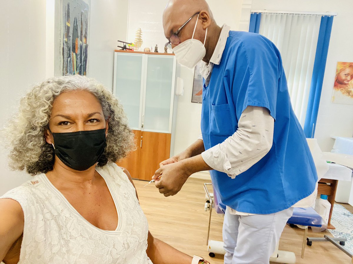 3ème dose - Merci Docteur Florent 🙏🏼
La VACCINATION PROTÈGE À 95% CONTRE LES FORMES GRAVES DU COVID-19 
Mettons toutes les chances de notre côté !!! 
Ensemble luttons contre l’obscurantisme !!! Ensemble libérons la Martinique !!!! #luttercontrelobscurantisme
#libererlamartinique