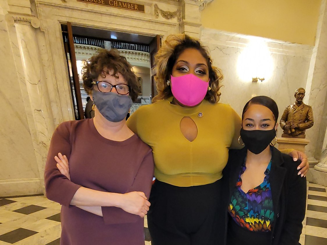 WanikaFisher's tweet photo. So proud to have worked shoulder to shoulder with @kimpropeack and @cathrynannpaul to ensure Dignity not Detention passed into law! #overridecomplete https://t.co/KmEKXP4sCP