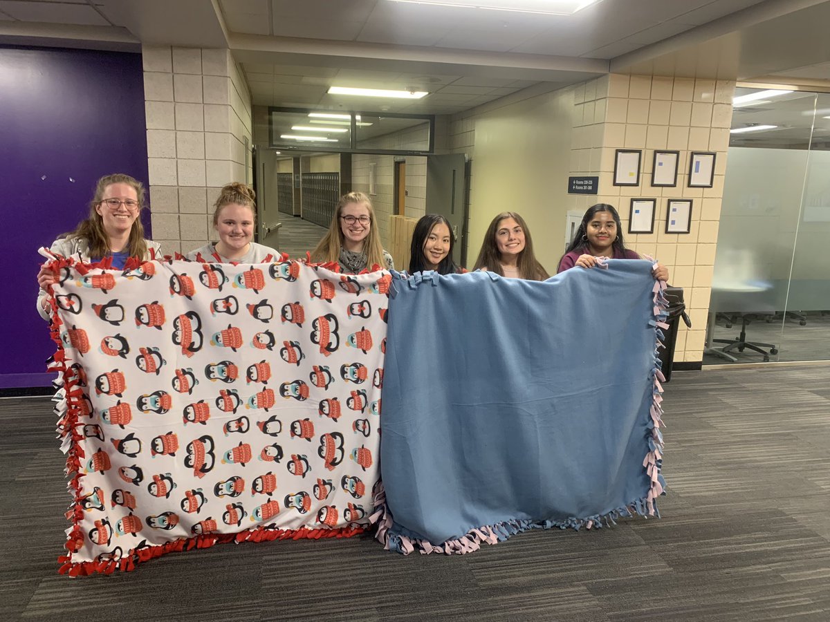 Blanket making fun tonight! These will go to Ellipsis for homeless youth. We’re also collecting new masks, hygiene products, shampoo/conditioner, deodorant, body &amp; face wash, school supplies, new/gently used board/card games through 12/17. Drop off in Student Services. @WaukeeHS