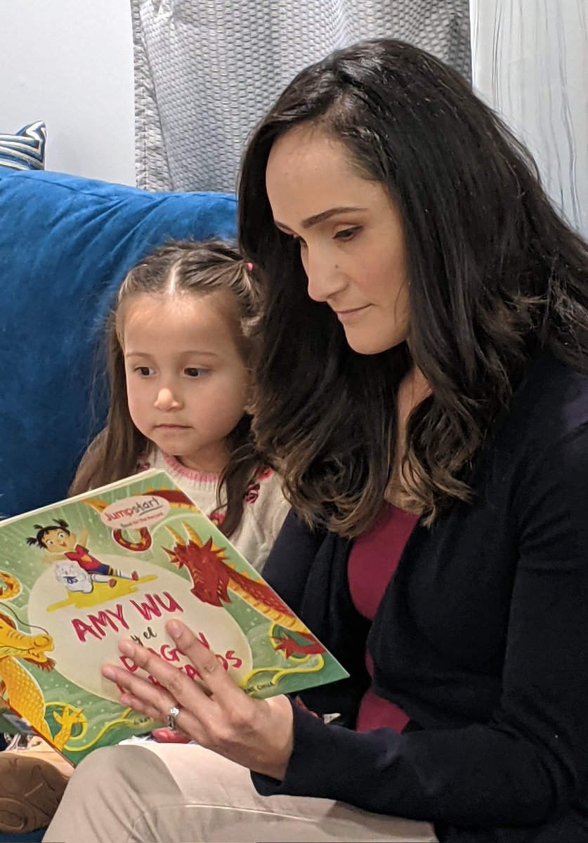 So grateful to @rogergarcia1 and his family for supporting early literacy in our community. They read Amy Wu and the Patchwork Dragon to support @MetroOmaha_RMtR and <a href="/SWIRaiseMe2Read/">Southwest Iowa Raise Me to Read</a>.