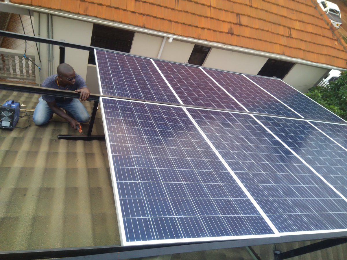 KonserveUg's tweet photo. The process of a hybrid solar power system. https://t.co/5GqvyDhbWC