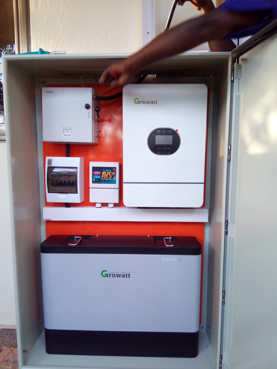 KonserveUg's tweet photo. Hybrid solar power system installation https://t.co/fmJjplGo30