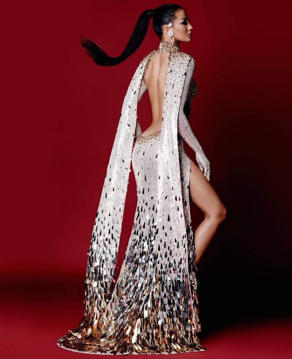 P_FASHIONDIARY's tweet photo. Ayu Maulida looking stunning in a gorgeous sparkling dress by #SebastianGunawan.
#pandafashiondiary #fashion #fashionblog #fashionblogger #inspiration #ootd https://t.co/9LPIMAHyCq