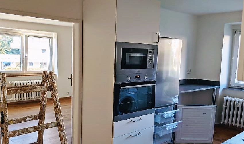 soliterCZ's tweet image. Pražský partner s.r.o. - Malíři pokojů na #Google local.google.com/place?id=16635…