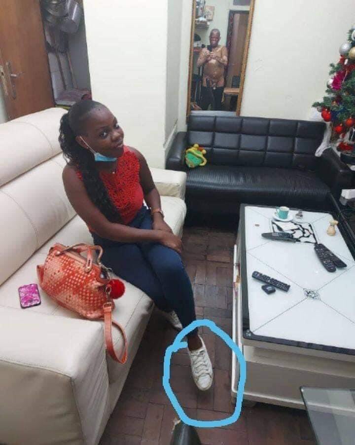 _DeRealShineboi's tweet photo. Retweet when you see it.
Her shoes are very beautiful.... https://t.co/Uvkl5WIh5q