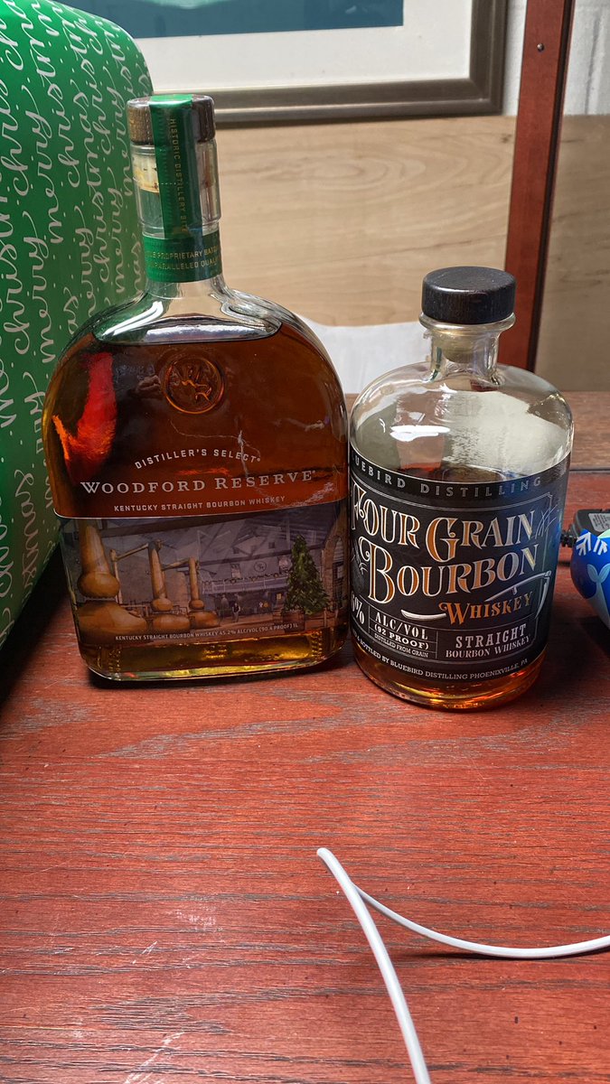 MarkEOles's tweet photo. @ChicagoGJS33 Which bourbon?? https://t.co/EoglfwZkEz