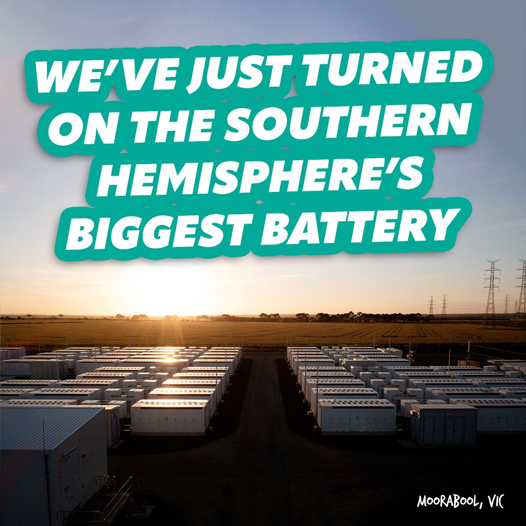 DanielAndrewsMP's tweet photo. We've just turned on the Southern Hemisphere's biggest battery.

It’s going to help us store excess wind and solar energy – and that will mean cheaper bills, too.

Clean energy is the future – and the Big Battery is just another way we're making it work for Victoria https://t.co/GHwUy36Tsk