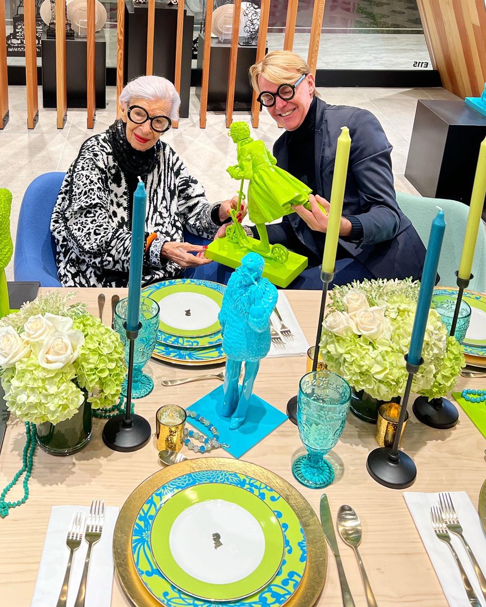 IrisBApfel's tweet photo. The amazing team at the @americandream created an Iris Apfel Arts pop up shop! So glad I got to see it with my own two eyes! Visit now to get some one-of-a-kind holiday gifts!! 🎁🖤 https://t.co/BXLtZ1nTEo