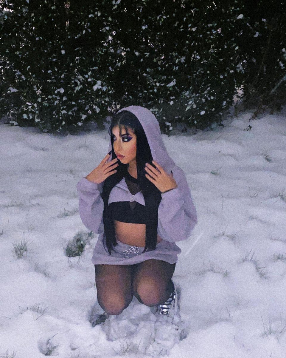 ☥5P1CE9URLPURP☥ tweet media