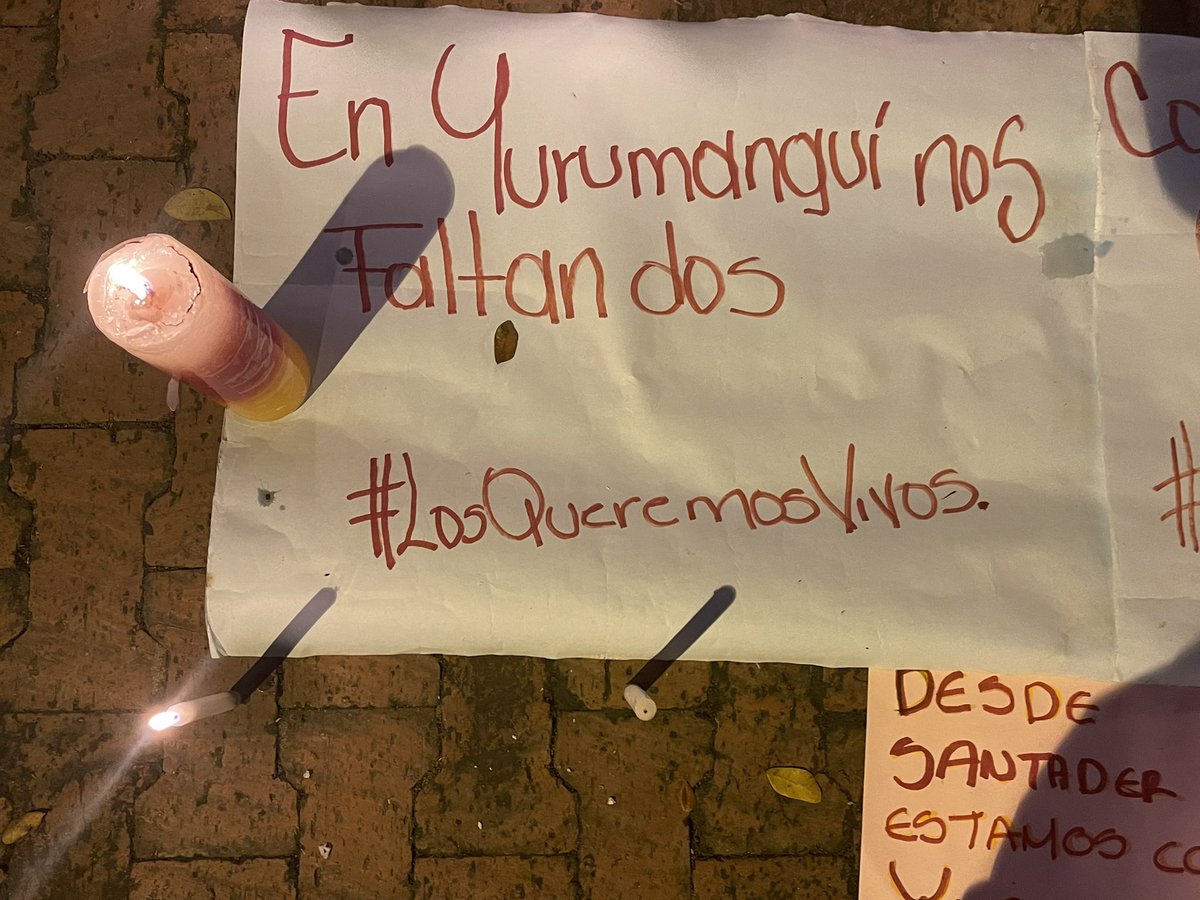 renacientes's tweet photo. #DiadelasVelitas En Santander de Quilichao en el Cauca dicen #EnYurumanguíNosFaltanDos Abencio Caicedo Caicedo y Edinson Valencia #LosQueremosVivos 

@UBPDcolombia @CICR_co @ONUHumanRights @Pontifex_es https://t.co/9zgYy8HC3I