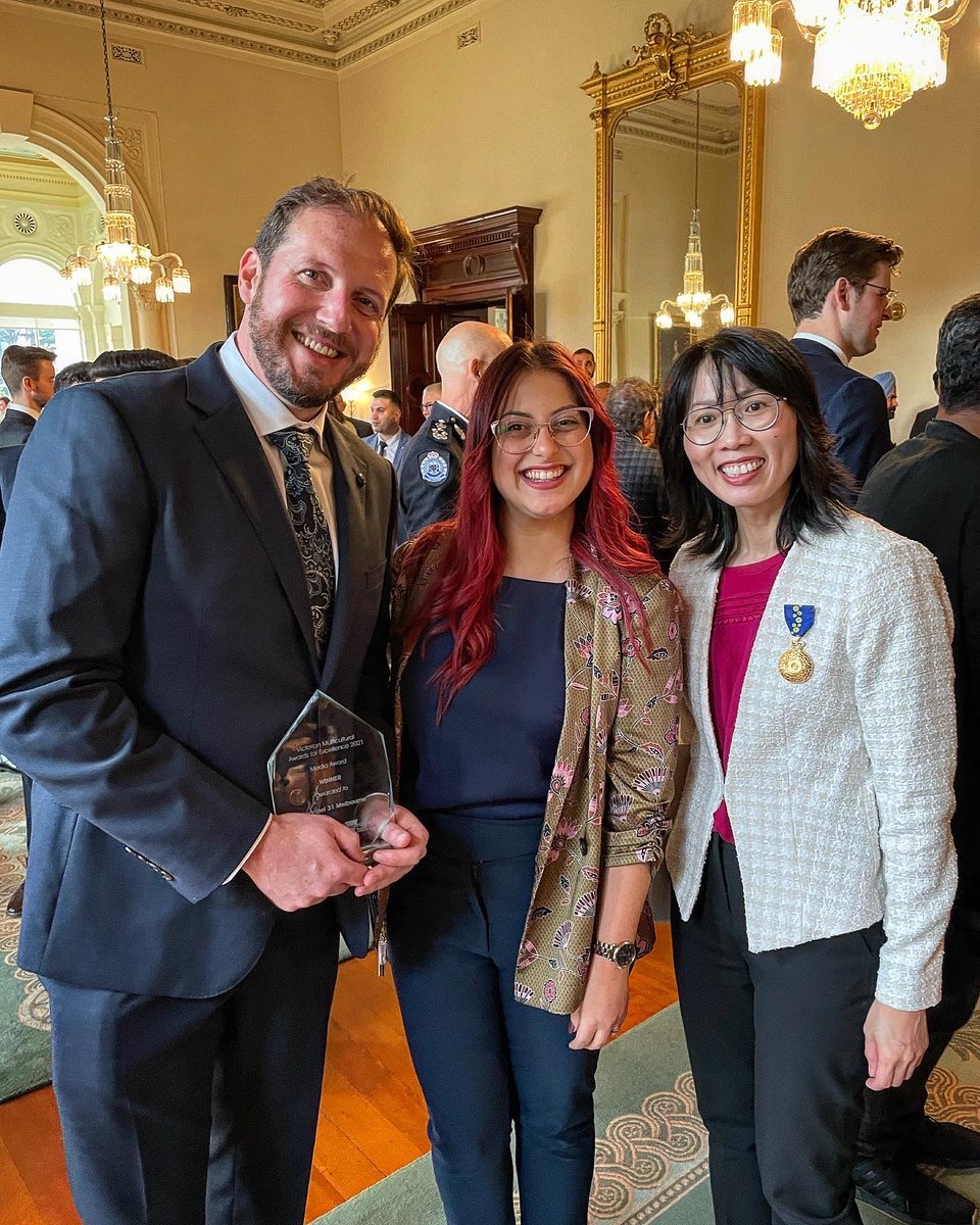C31Melbourne's tweet photo. We were honoured to accept the Media award at last night’s 2021 Multicultural Awards for Excellence at Government House.

Great to catch up with and thank both @RosSpenceMP  &amp; @multiculturevic Chair Viv Nguyen for their ongoing support for Community TV in Melb.

#C31Melbourne https://t.co/bdU4apZ3hJ