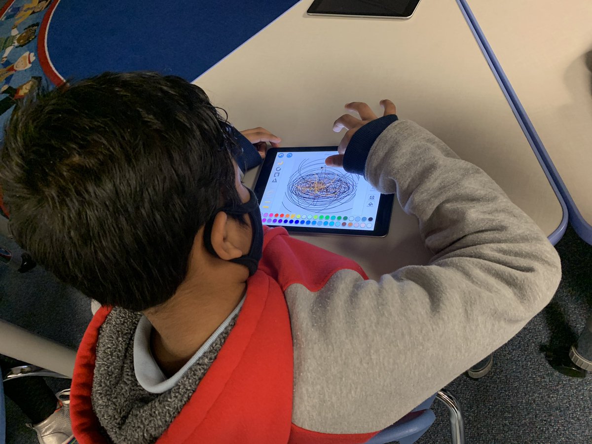 cindy_hundley's tweet photo. These multilingual learners @GutermuthES combined their research of natural disasters with coding to demonstrate their knowledge for #WeekofCode! #JCPSDigIn @ScratchJr #JCPSLibrarians #GutermuthPride @OmairaAcevedo15 @nborsch https://t.co/SXdBNdORgn