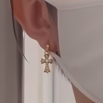 よく田中樹のピアスAVALANCHEって投稿見かけるけど、クロムハーツっ