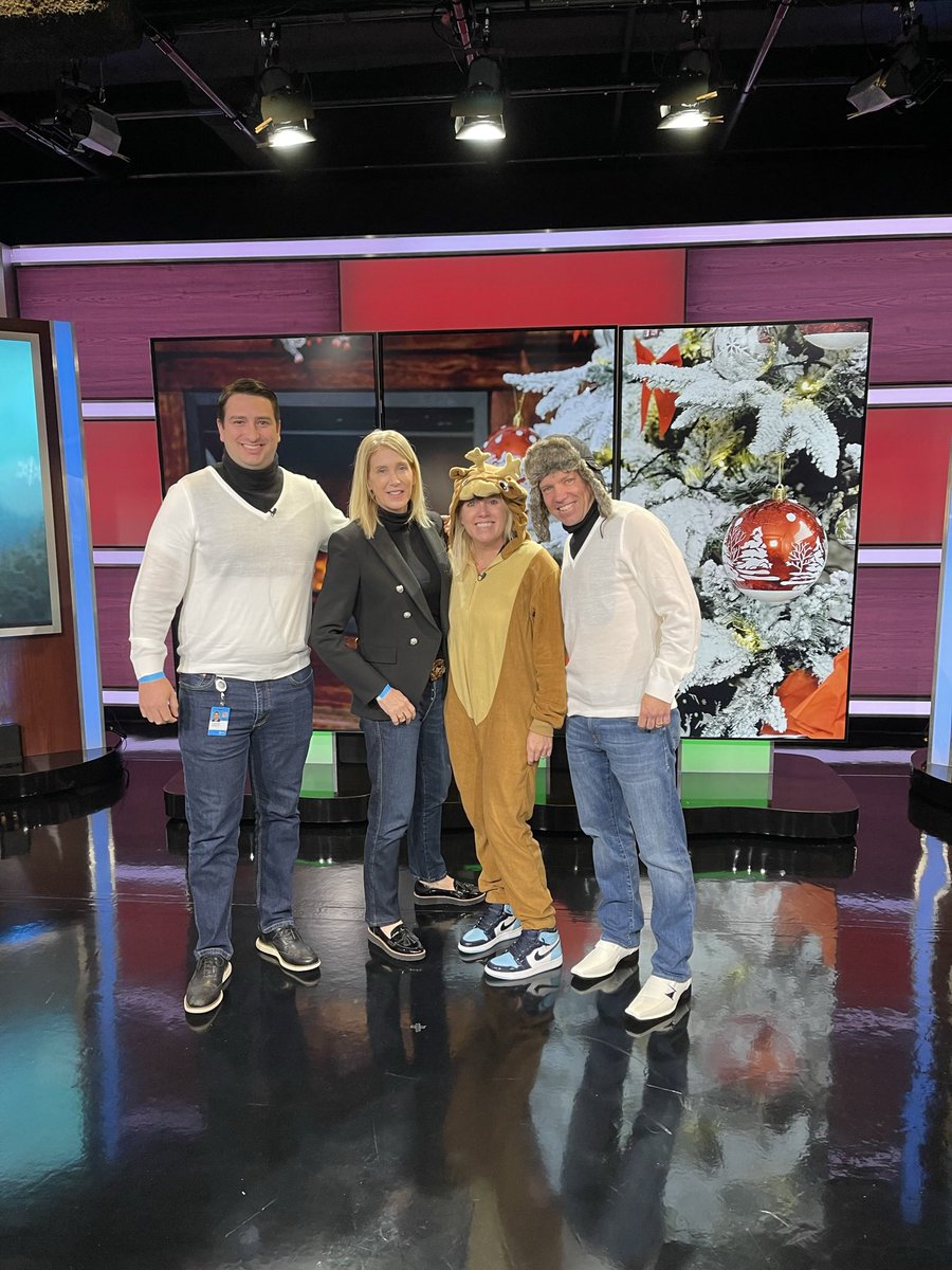 Alyson Woodard tweet media