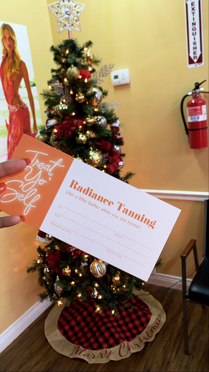 RadianceTanKy's tweet photo. The perfect stocking stuffer (Our new gift certificates:) 🎄 We hope to see you during the season! https://t.co/hUkyhGNvgD