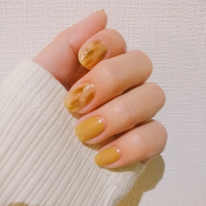 marugaotumu's tweet photo. この前のBLACKFRIDAYセールの時に買ったhomeiの新色❗
私の肌色にはあんまり合わなかったけど、大人かわいいイエローめっちゃ好き😆💕

#NE167
#homei
#ウィークリージェル https://t.co/jep4mBJ6Yg