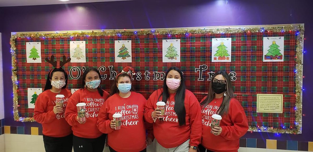 WinnetkaDISD's tweet photo. ๐ถ Baby, itโs cold outside ๐ถ
#WinterBlast #DallasISDHoliday #DallasISDFestive https://t.co/YZ7Pd5Qmyx