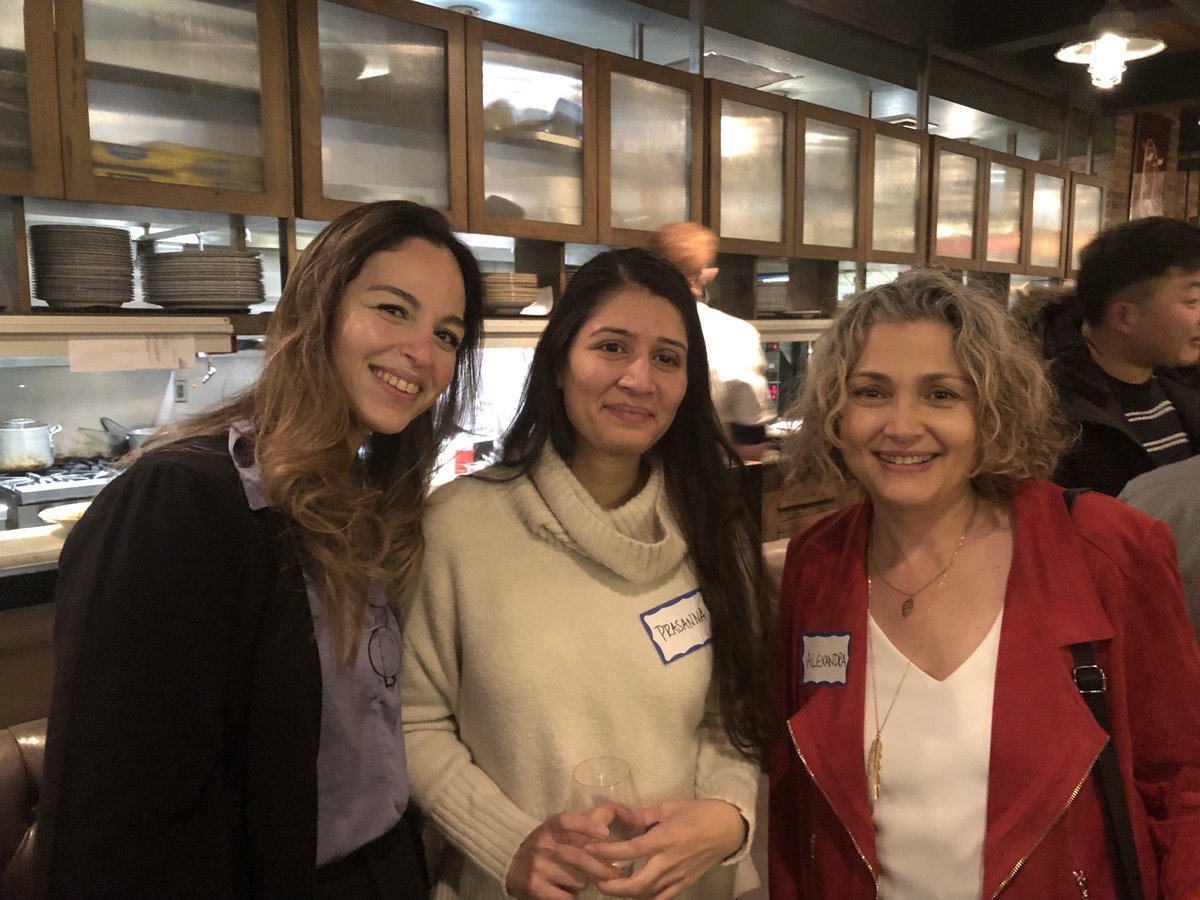 SueO99's tweet photo. Happening now...Toronto Investors &amp; Traders Stocktwits Meetup Member Appreciation Night. Thanks for a very fun evening @Stocktwits! https://t.co/CKSLhZZx47