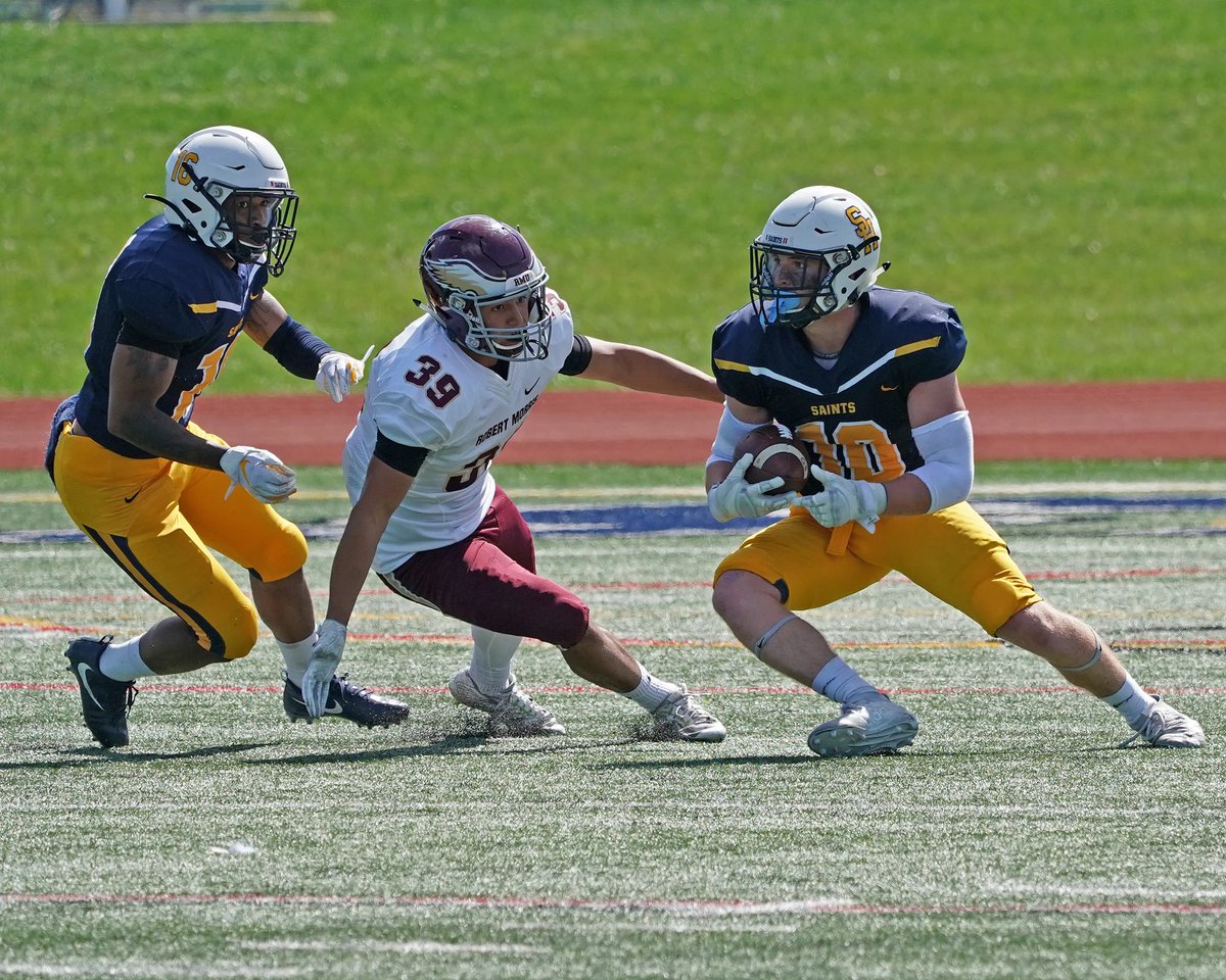MabryNahji's tweet photo. Blessed to receive an offer from Sienna Heights University!! @RisingStars6 @SienaHeightsFB @CoachKohn12 https://t.co/50baVFg3xf
