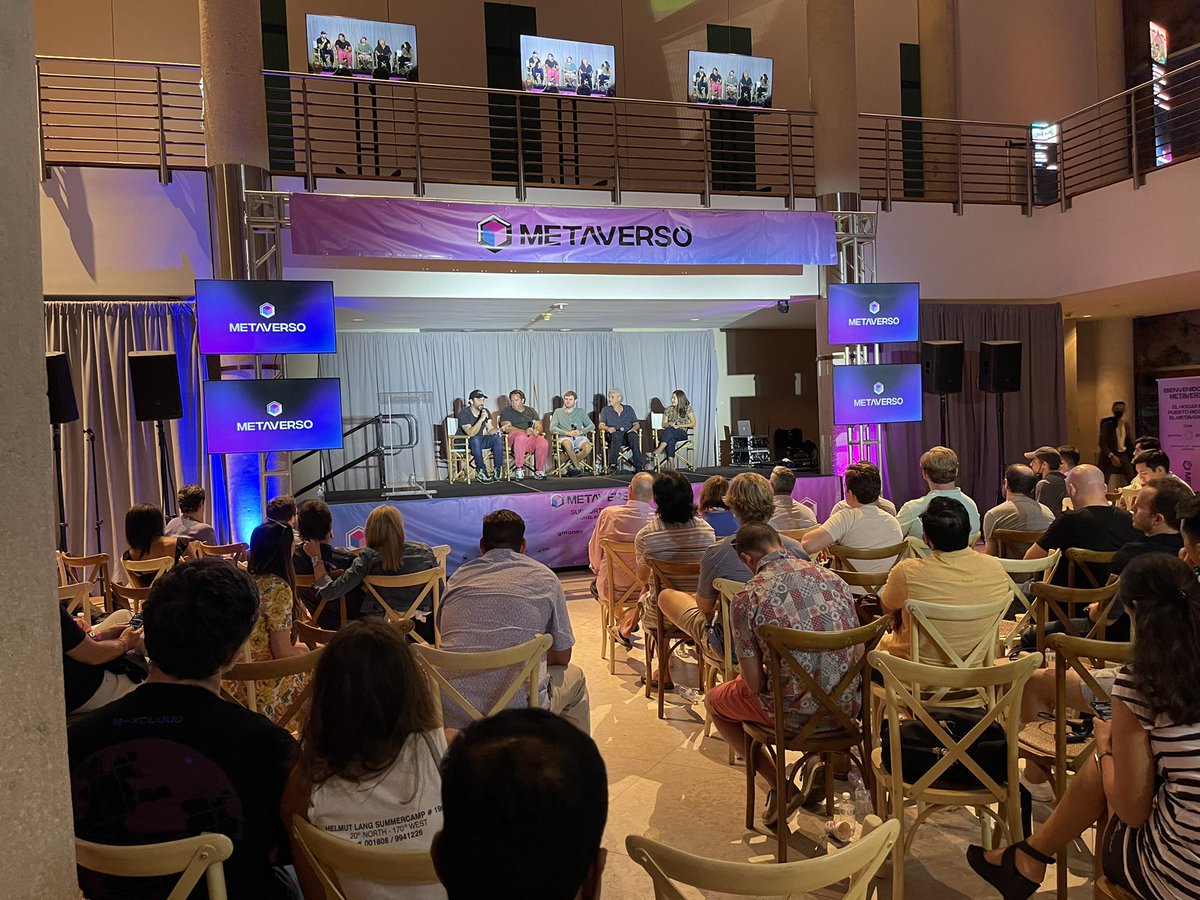 Gracias @mariangierosas por compartir un rato y dialogar en diferentes Temas. @cocohauspr <a href="/5gnbiotlab/">5G & NB-IoT Innovation Lab</a> #Metaverso #Metaverse #NFT #nftart #NFTCommunity #nftcollectors #internetofthings #innovation #collaboration #coworkingspace #puertorico <a href="/pedrocruztech/">Pedro Cruz</a> <a href="/nuisxcorp/">NUISX</a> <a href="/Kevin_J_Ponce/">Kevin Ponce</a>