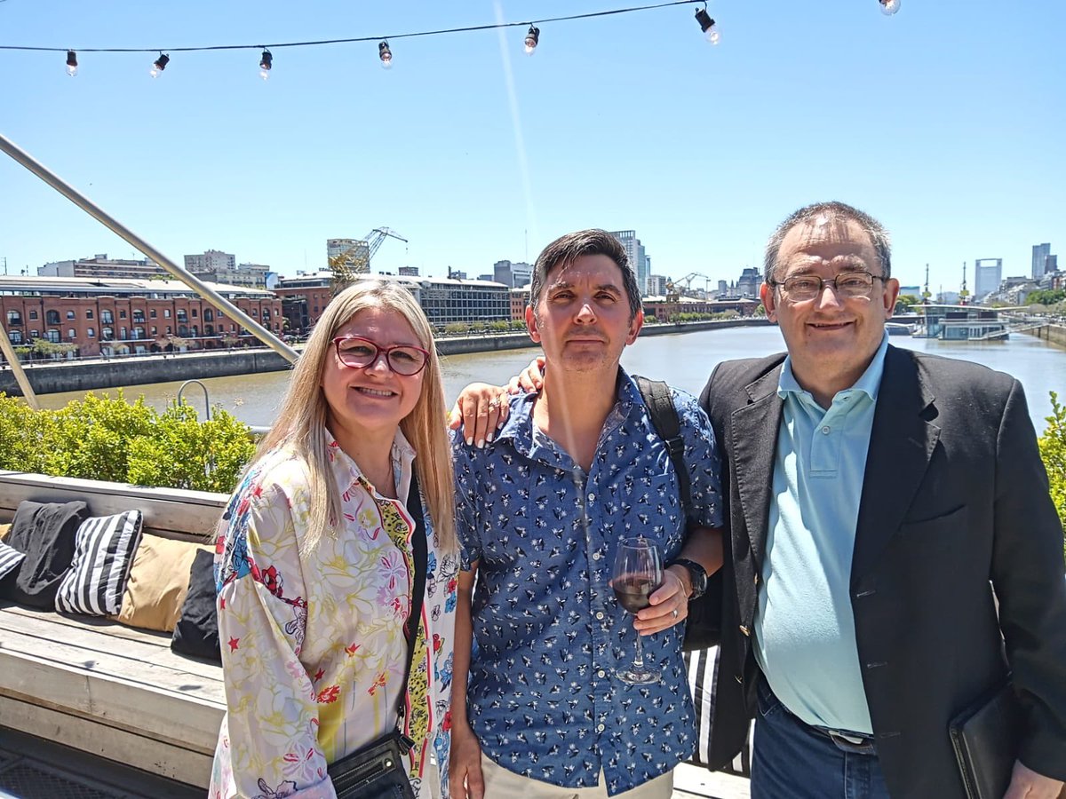 pablitopla's tweet image. La rebelión de las máquinas se acerca , dice mi amigo. Pero @PhilcoArgentina presenta #predicta, una línea de productos que ofrece lo último en innovación y la mejor tecnología. Un futuro en el que podés confiar . #philco Más info abcmundial.com/2021/12/07/arg…