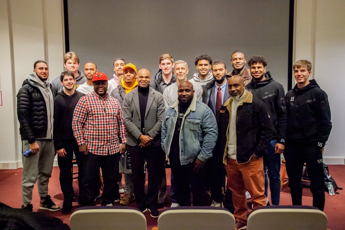 HarvardMBB's tweet photo. Incredibly impactful evening with @arneduncan and @ChicagoCred. Powerful life perspective and wisdom for our team and for the community members in attendance. #OneCrimson #GoCrimson https://t.co/RZEH6xKzVD