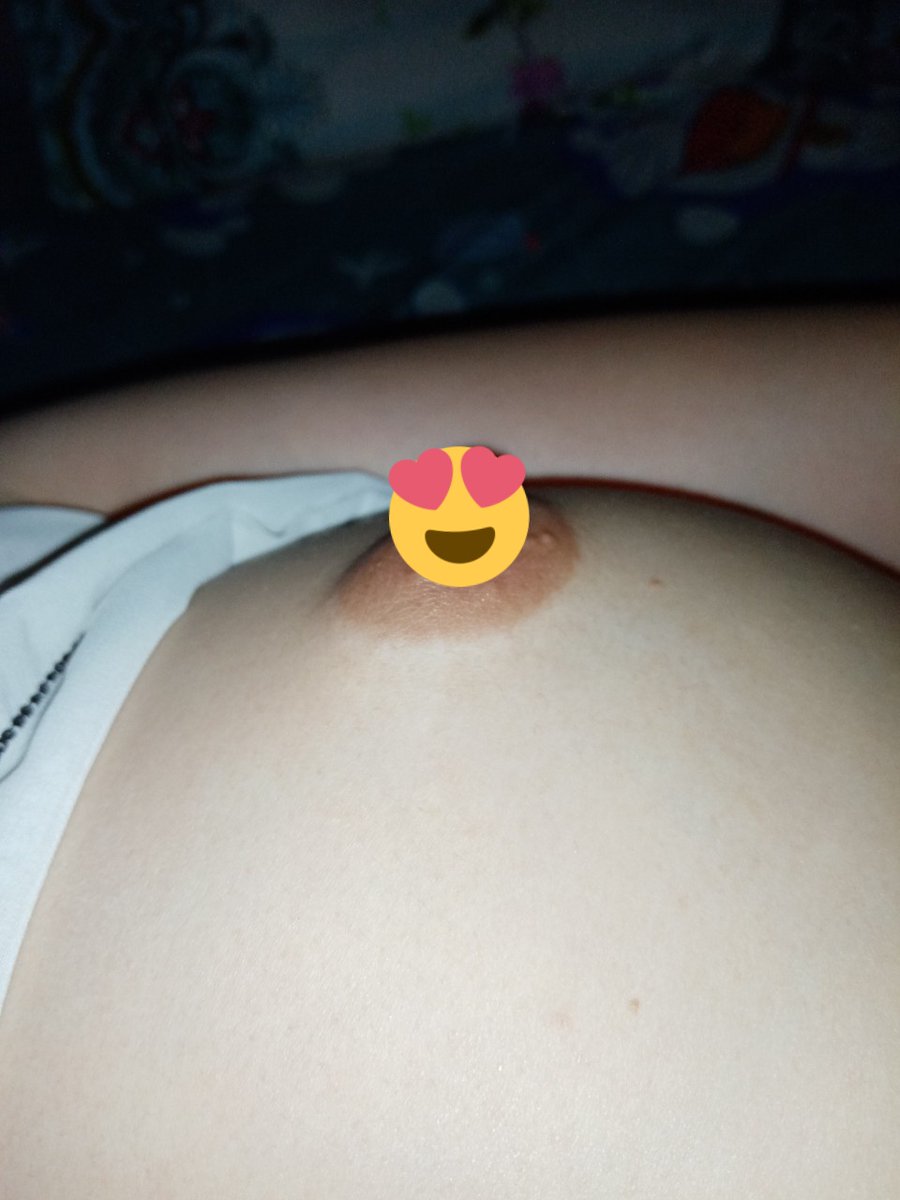 18cm_dai's tweet photo. @thuthaoxxxsex https://t.co/yiF5h4O4co