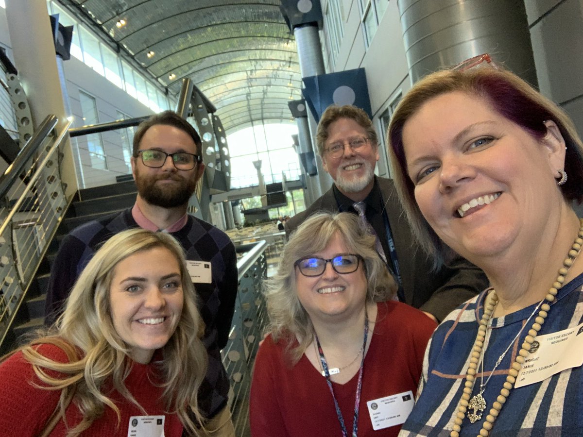 jamiewrightTIC's tweet photo. Today was epic!! I work with the best people who agreed to help me create a virtual field trip of the TBI. Today we interviewed and spent time with some AMAZING investigators including Glen Glenn. Thanks @AmyGlenn_TIC, @P_Authier, &amp; @AnnieHeadTIC for being awesome!#cmcsstech https://t.co/GbznOVD6wV