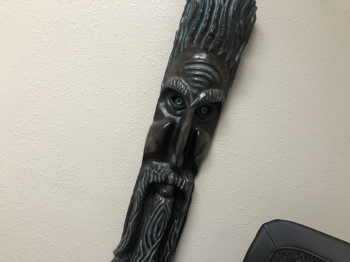 bradbarfield's tweet photo. What goes on in my office https://t.co/bzmMhqiDhU