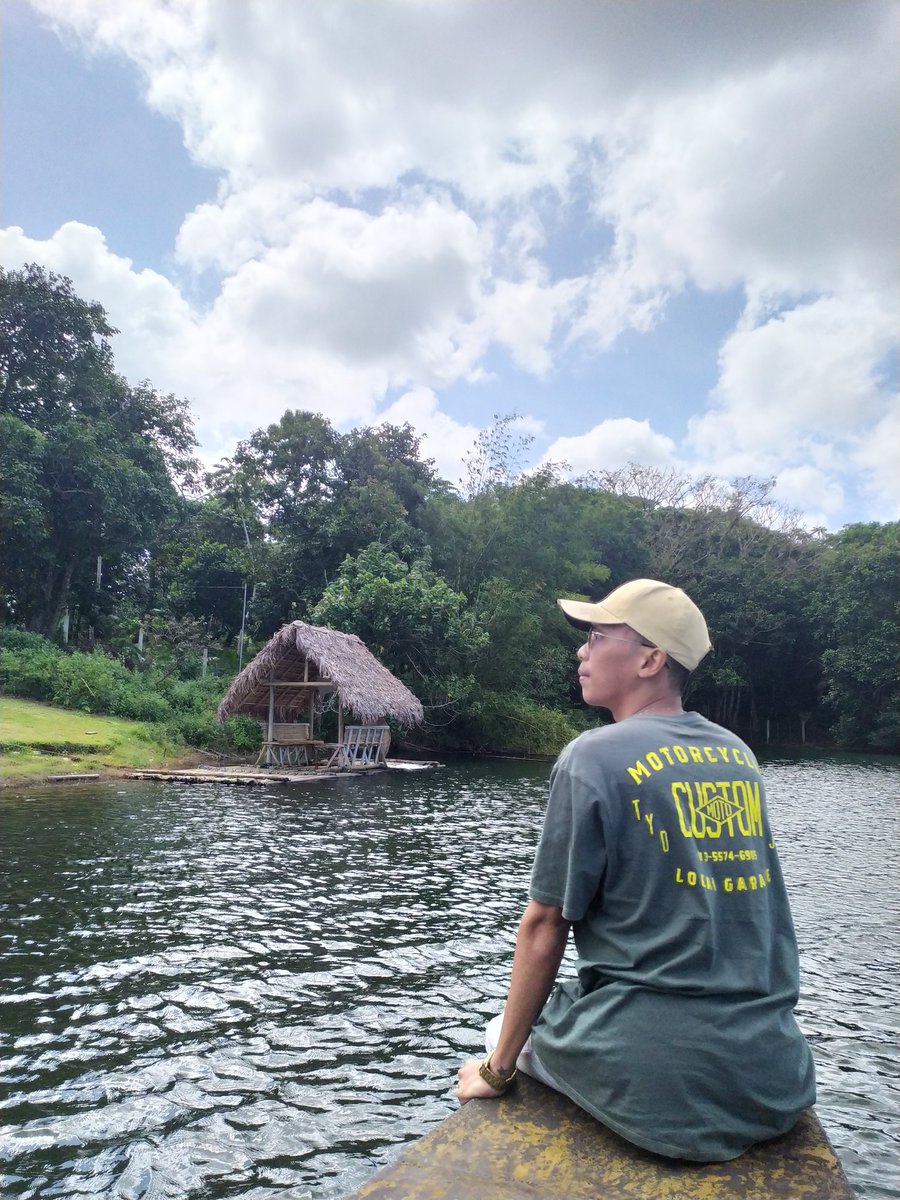 Outdoorwarrio's tweet photo. 5th year of being PLHIV ngayon masasabi ko na HIV is not a death sentence its how you handle your life. I'm just sitting and enjoying the beauty of life that God's Give💚💚💚 https://t.co/7AxBqS4EkU