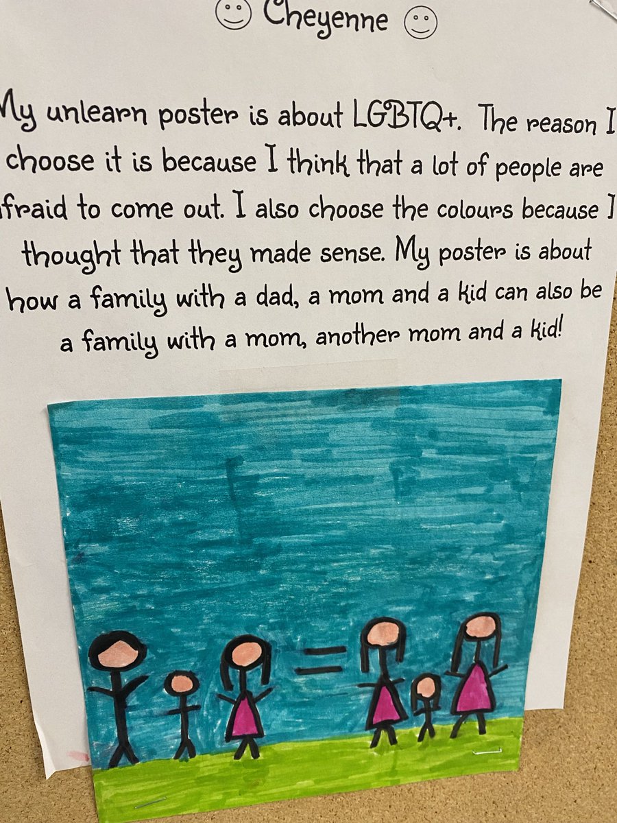 KellyStewartDa1's tweet photo. Amazing insight from grade 6 students @rocwrdsb ! School visits and wall art are a total privilege ❤️ #teach #socialissue #learn #studentinsight #gradesix #insight https://t.co/X30pmesHOW
