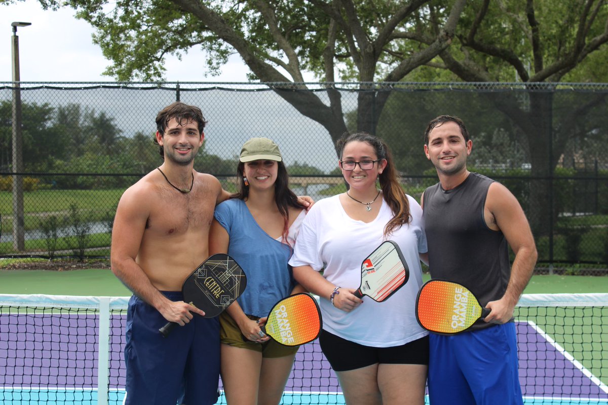 JazzJennings__'s tweet photo. My siblings have and continue to always be there for me. I am so thankful for all of you ❤️ @TLC @sander_jennings @Griffen44 @arishay27 #IAmJazz https://t.co/eR5VBJcAvF