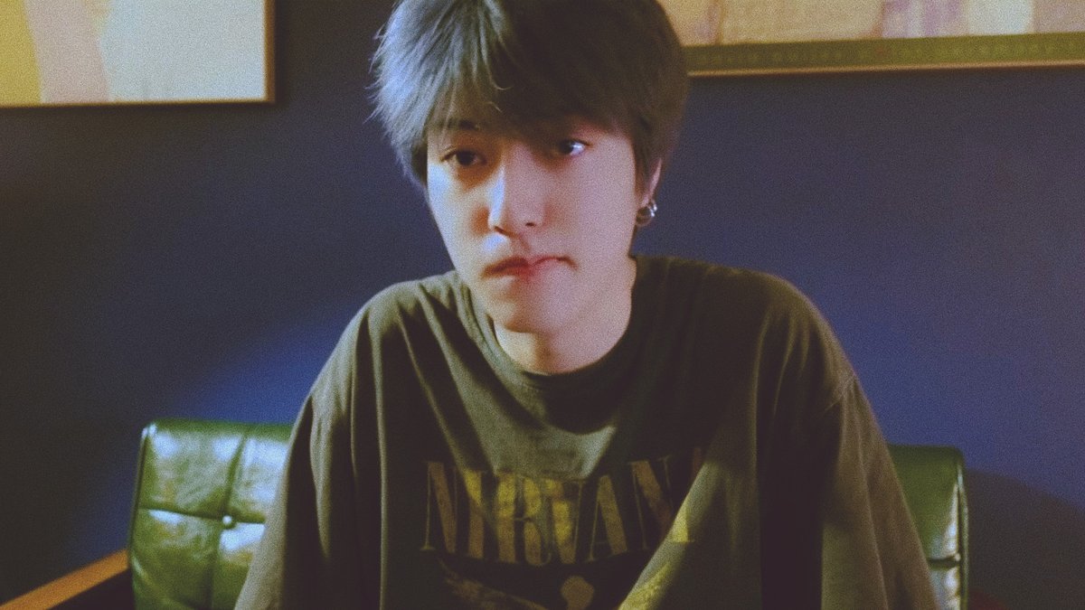 Midnight memories. 🎞