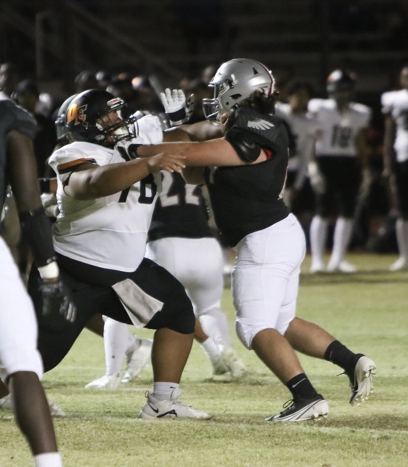 IronwoodFball's tweet photo. Congrats to our Honorable Mention All-5A Desert West Wide Receiver, Defensive Lineman, &amp; Offensive Lineman 🚨

-Seth Lowry 👐

-Kyle Clinkenbeard 💪🍗
@kyleclinkenbea1 

-Zach Douwstra 🥞 https://t.co/mEiSJufHSR